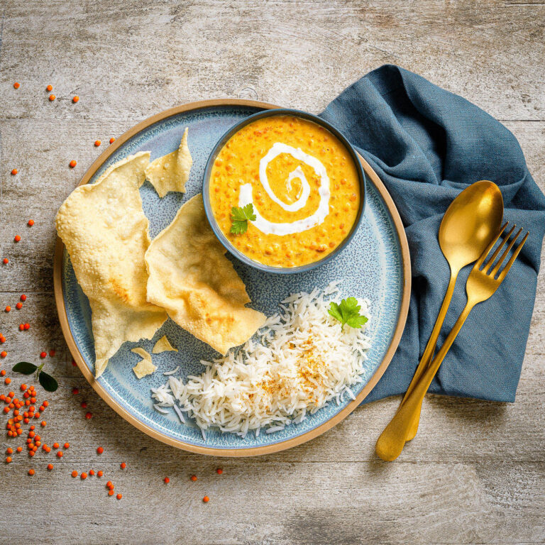 Foodfotografie: Linsen Dahl mit Curry Sauce - Kunde: Homann Saucen - Agentur: ATS Agentur für Werbung und Verkaufsförderung