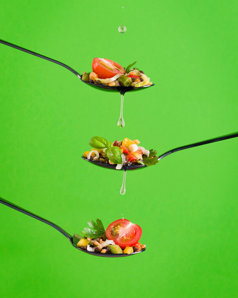 Foodfotografie: Löffel mit Salat